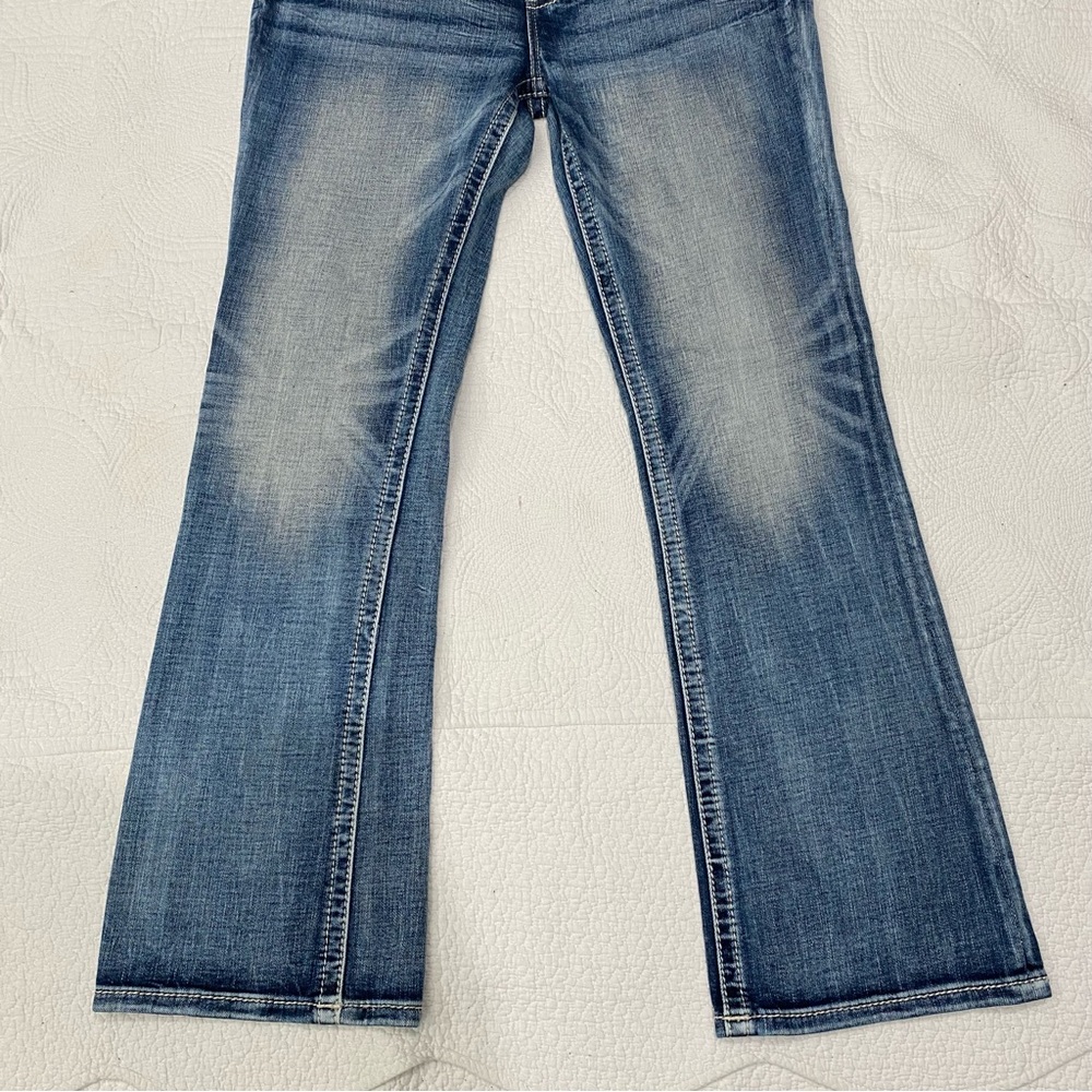 Miss Me Low-Rise Boot jeans Size 31 - Picture 6 of 13